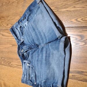 SILVER Jeans Shorts Womens 29 X 4 BLUE SUKI Denim Preowned Used Cuffed
